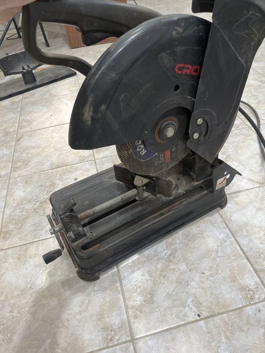 Торцовочная Пила CROWN ct15194