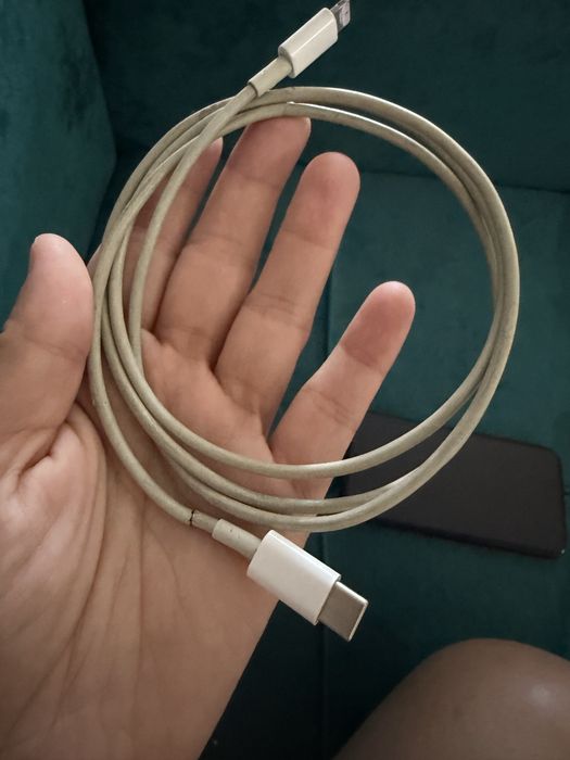 Продам iPhone 11