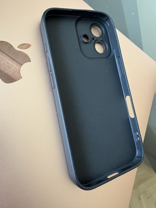 Кейс за iPhone 16