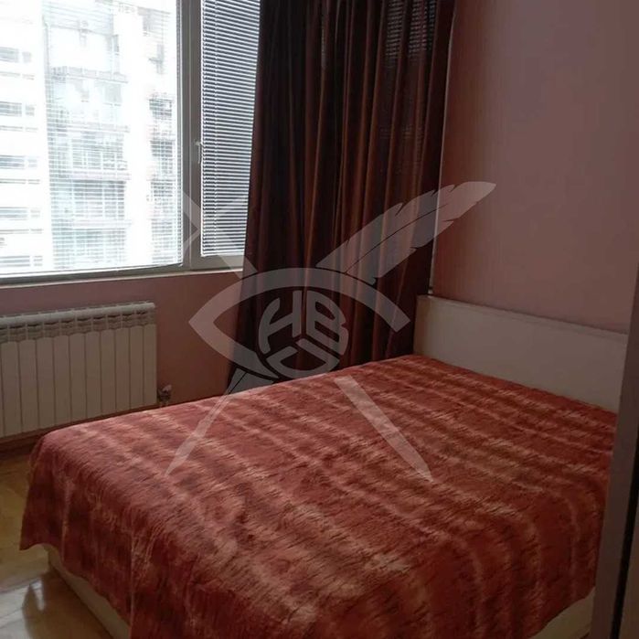 Дава се под наем Двустаен апартамент в София, Люлин 5 - 60 кв.м за 648.21 € - Снимка #1