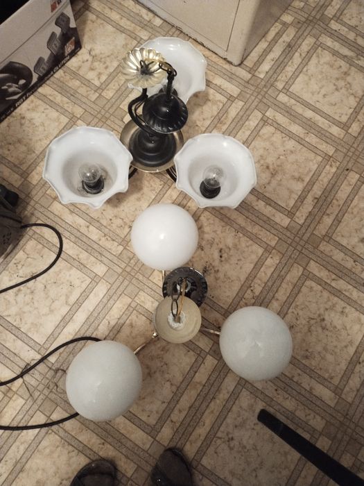 Люстры трёх рожковые