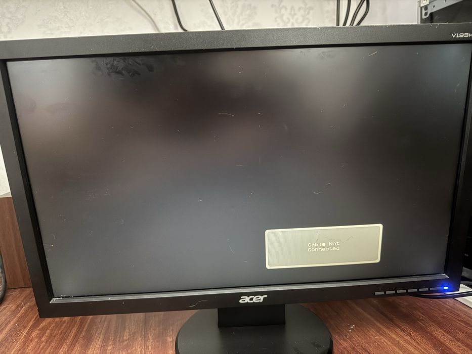 Монитор Acer v193hqv