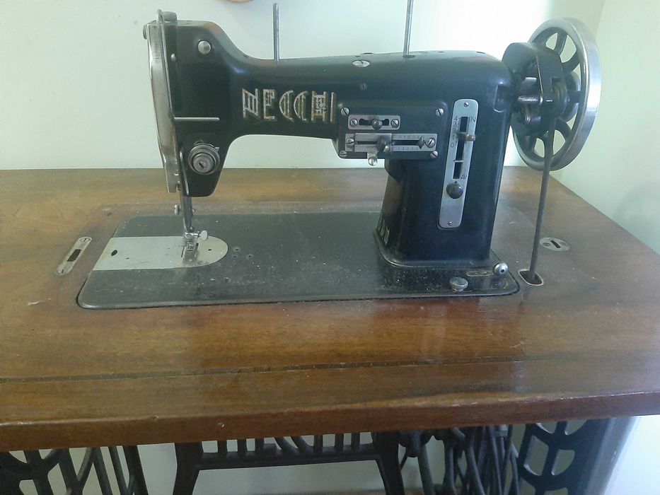 Ретро шевна машина