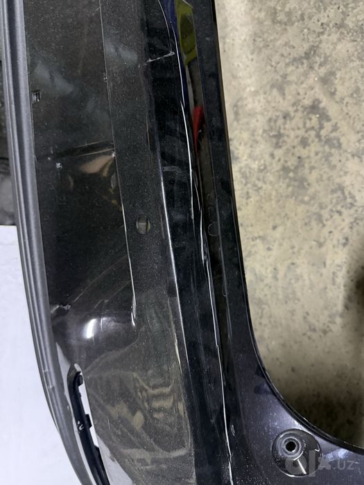 Продам оригинальный бампер на Leap Motor c10