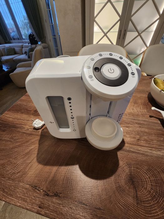 Електрически уред за приготване на адаптирано мляло Tommee Tippee