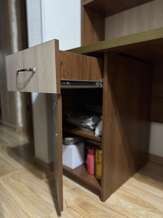 Офисный/рабочий стол