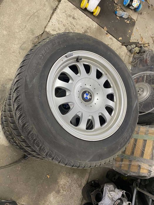 Гуми с джанти стил 31 BMW 15цола