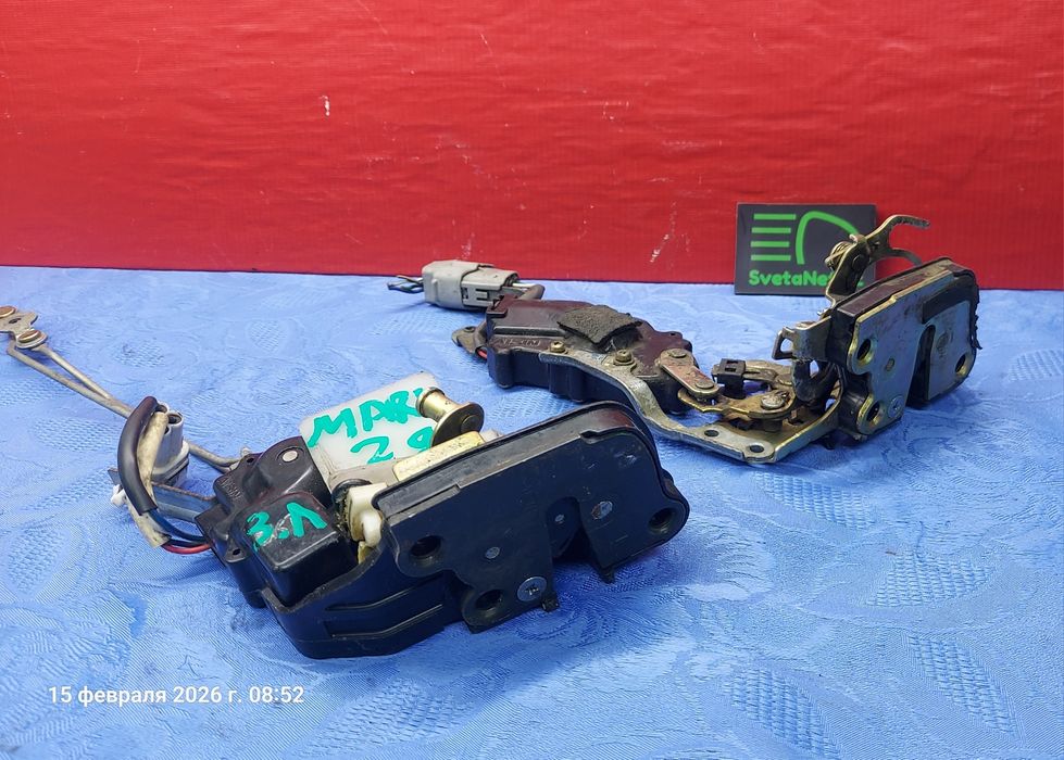 Замок левой двери Тойота Марк 2 90