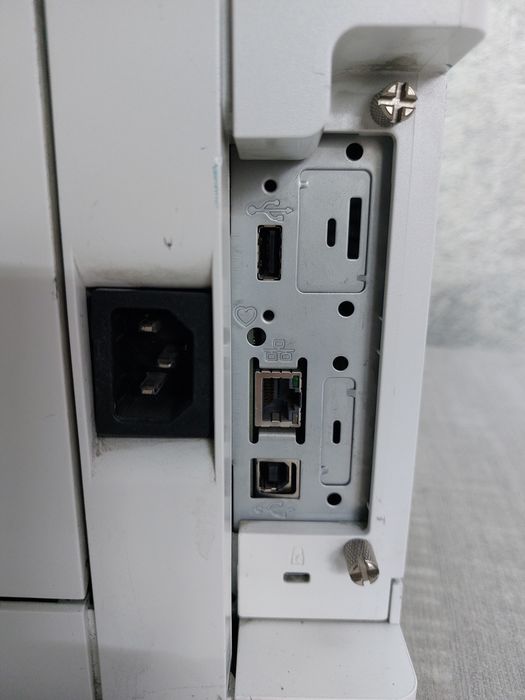 HP LaserJet M607n
Скоростной принтер