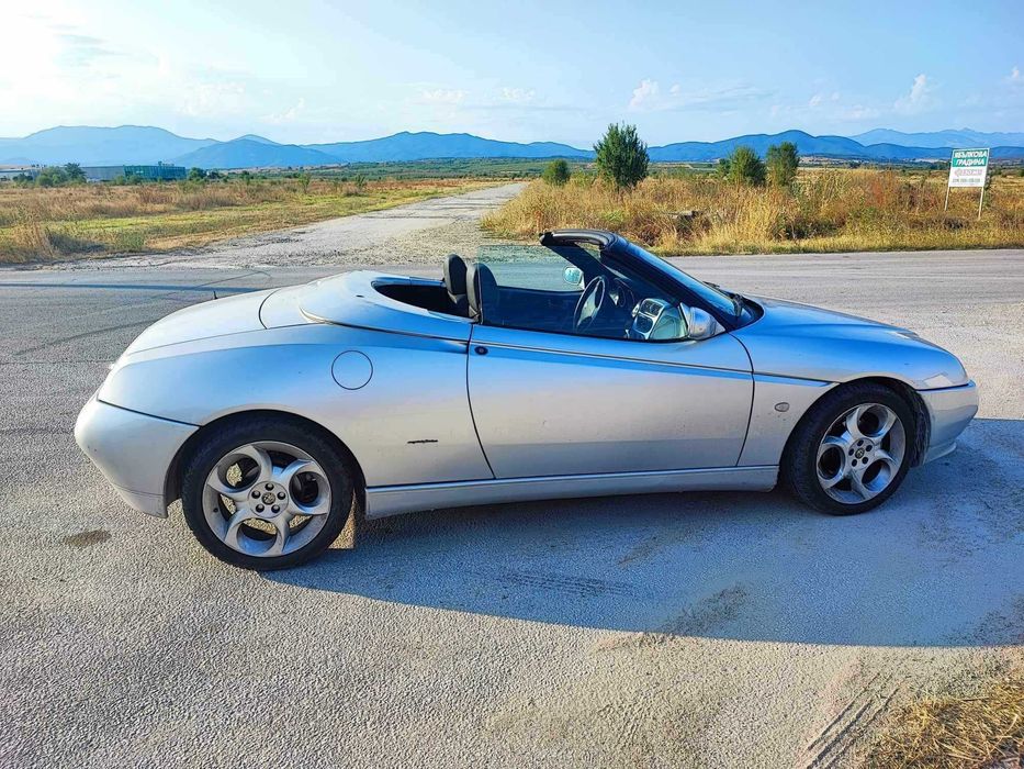 Продавам Alfa Romeo Spider 2.0 Twin Spark, кабрио