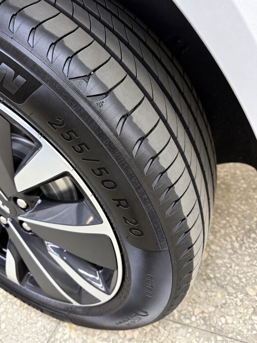 Резина летняя MICHELIN 255/50/20