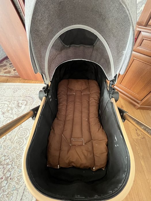 Продам коляску в хорошем состояний