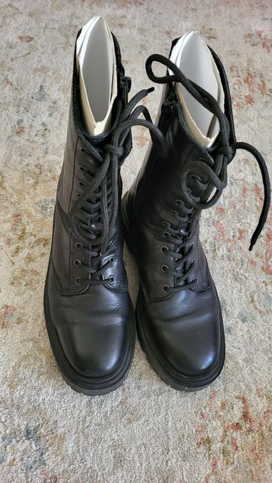 Ghetute negre pana la glezna