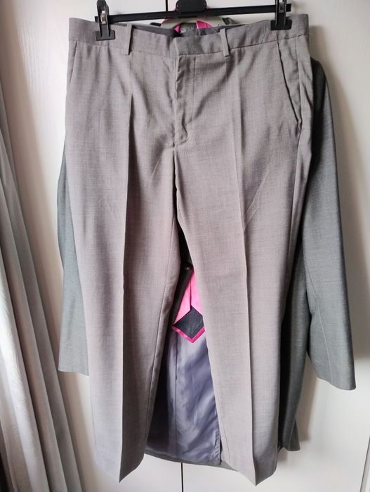 Costum cu sacou frac