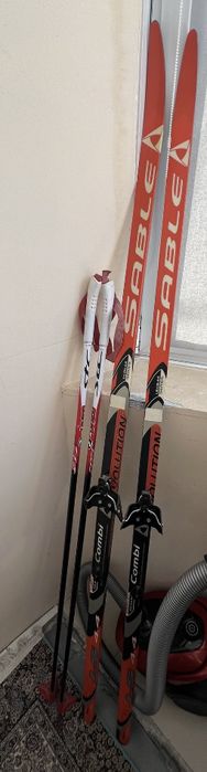 Лыжи, палки. Р. 170-180