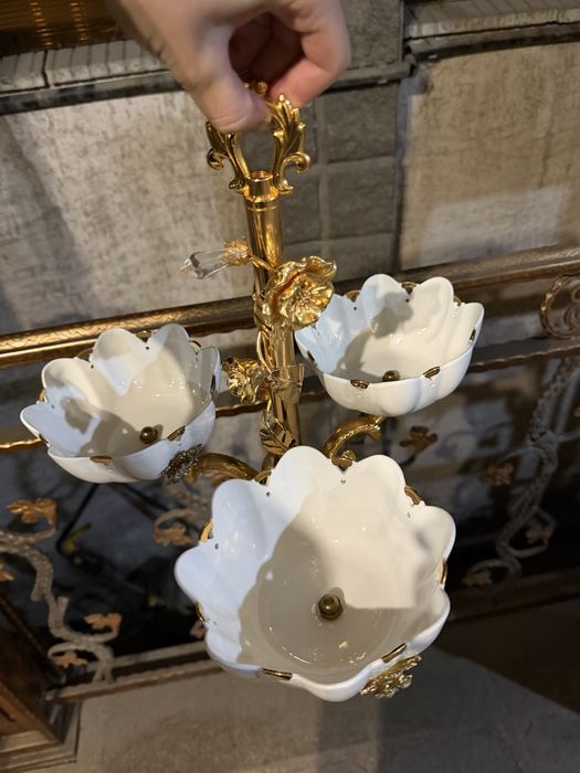 Продается менажница есть 2 шт