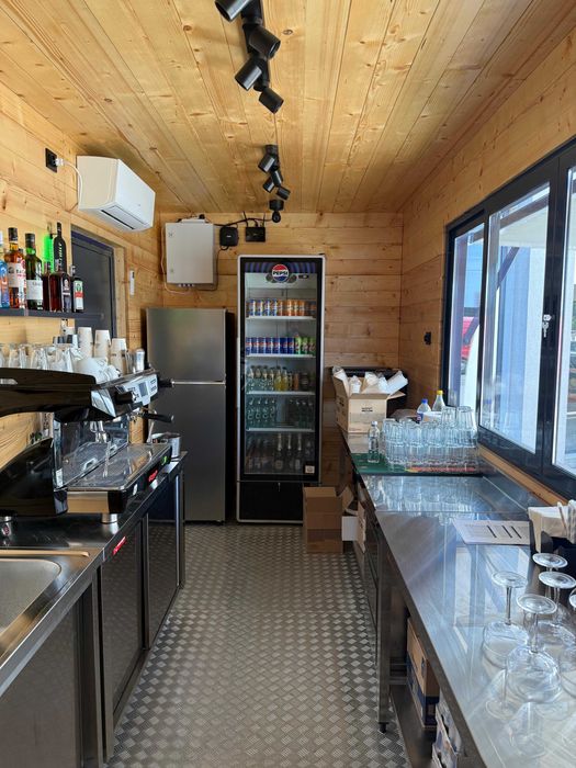 De vânzare – Container Maritim Transformat în Cocktail Bar Premium