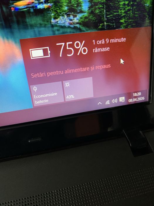 Laptop Emachines intel core i3 Display 15,6 led,4gb ram ddr3,320gb m,Windows 10 Pro cu incarcator