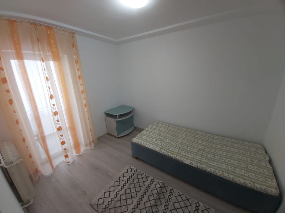 Închiriez apartament 2 camere SD Oituz