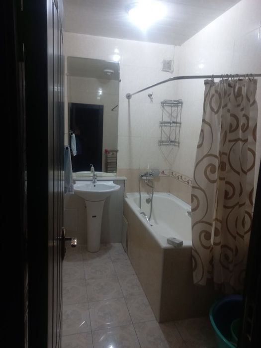 Сдается в аренду 4-х комнатная квартира с отдельным гардеробом