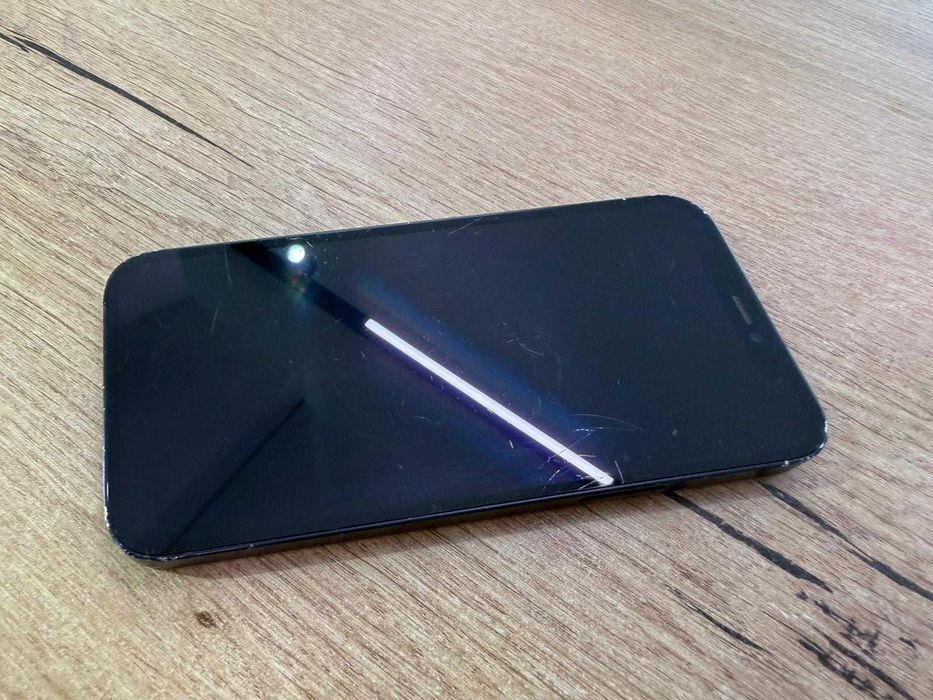 iPhone 12 64GB Black | Face ID | 80% Battery | Funcțional | Garantie