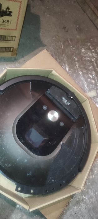 Робот irobot 980 неработещ