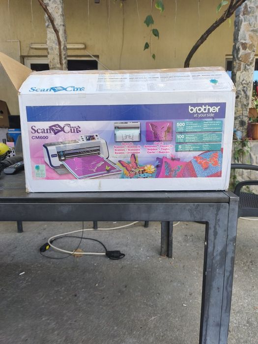 Scanner cu plotter Brothers CM 600
