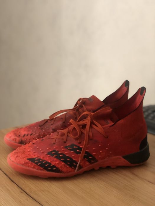 Сороконожки Predator 42 размер