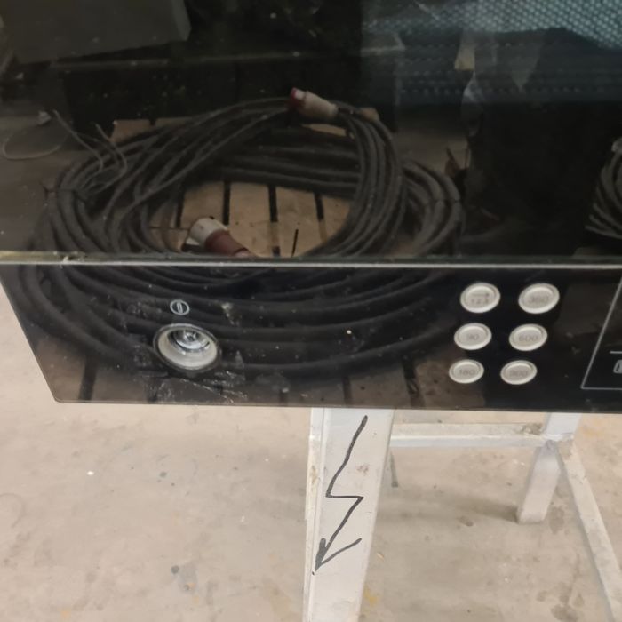 Микровълни за части бош модел HMT85ML63