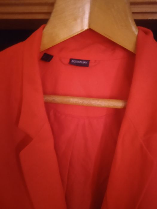 женский  пиджак 48 50размеразмера