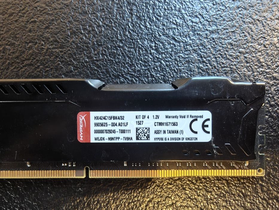 Kit memorie HyperX Fury 32GB (4x8GB) DDR4 2400MHz CL15, HX424C15FBK4/32