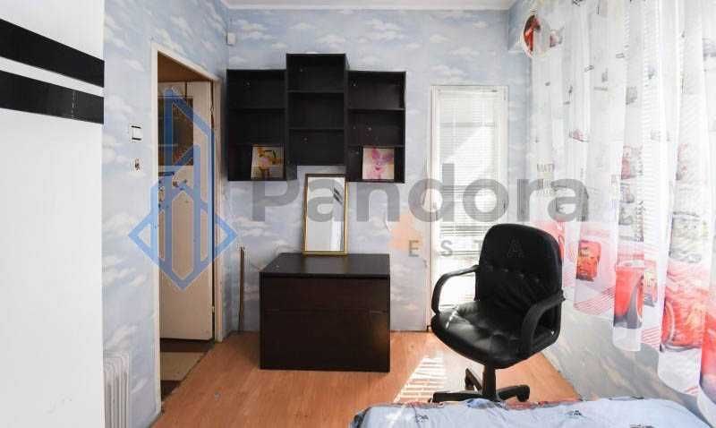 Дава се под наем Тристаен апартамент в София, Надежда 1 - 66 кв.м за 500 € - Снимка #1