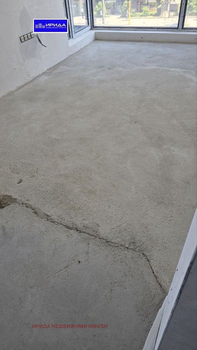 Просторен четиристаен апартамент в Гоце Делчев с АКТ 16!