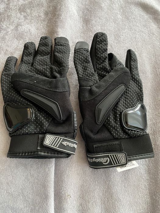 Ръкавици за мотор