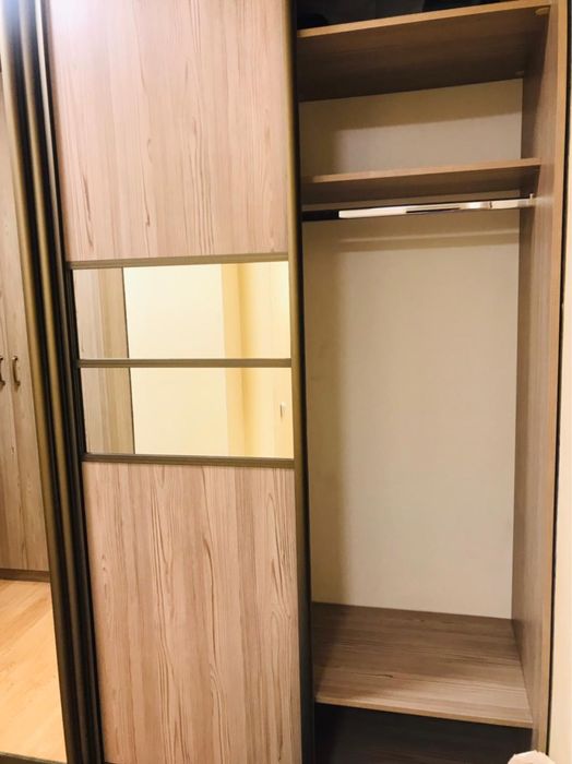 Продам шкаф купе