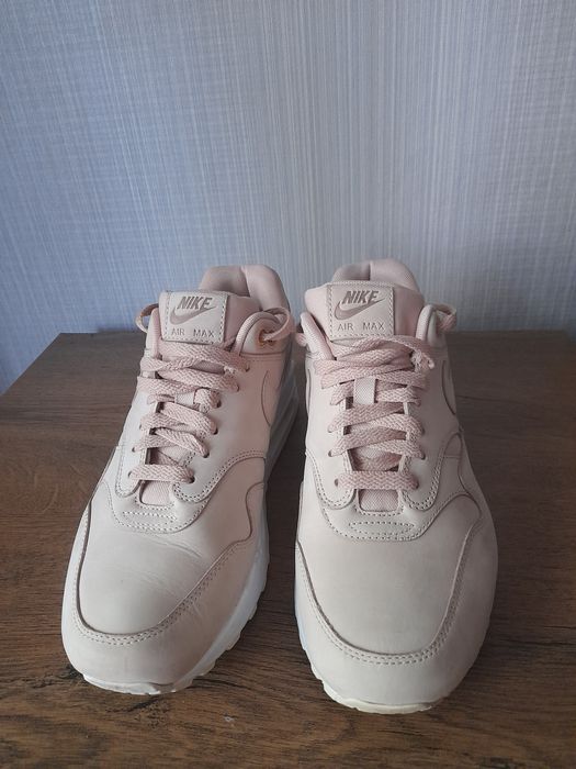 Nike Air max маратонки 40- 41 номер.