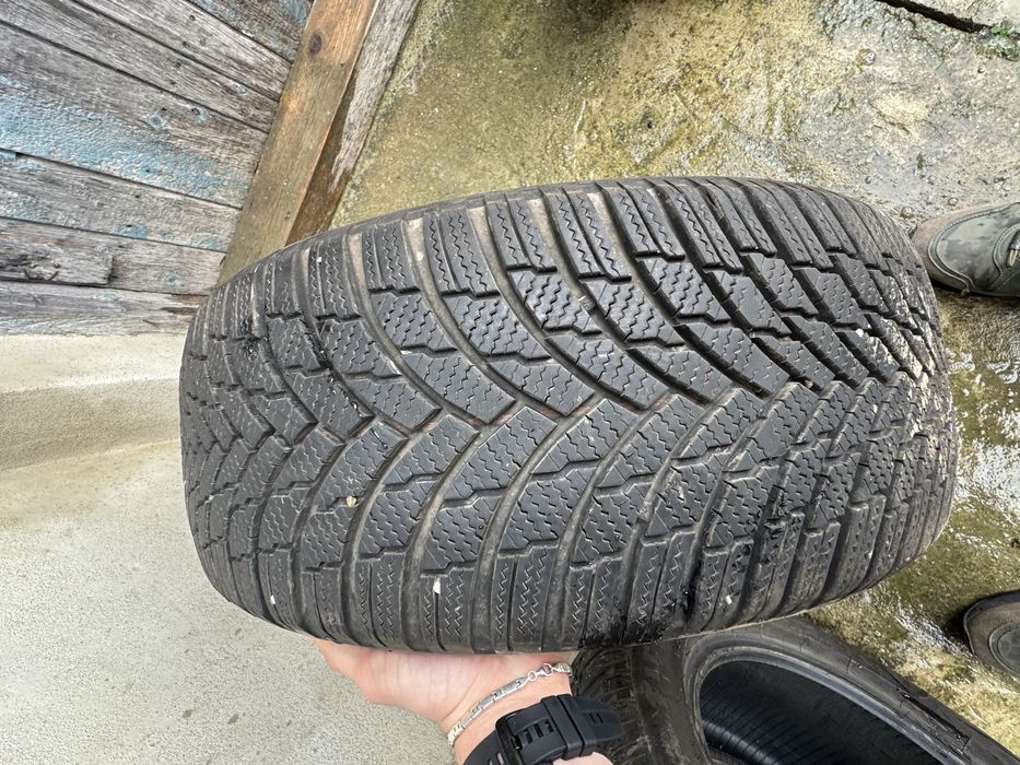 Firestone winterhawk 4 225/50/17 Зимни гуми