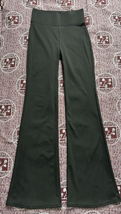 Женская одежда, разная.