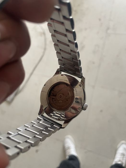 Qol soat Orient Yaponiyada ishlab chiqarilgan