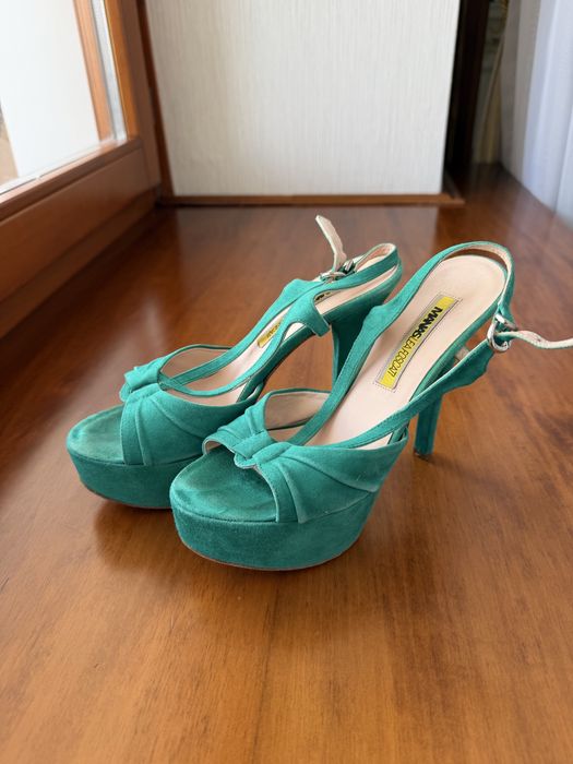 Босоножки Manas lea foscati