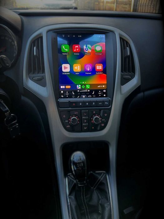 Navigatie cu Android dedicata Opel Astra J Tesla Style Carplay QLED