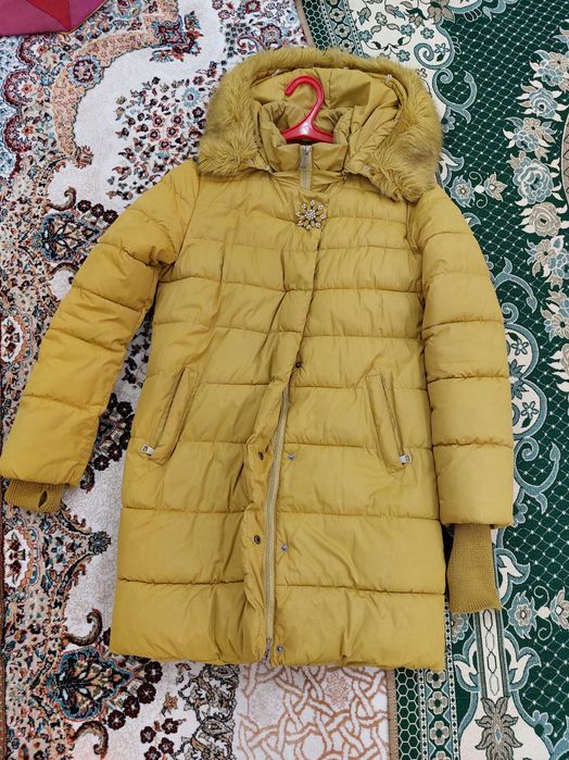 Куртки желтый б/у
