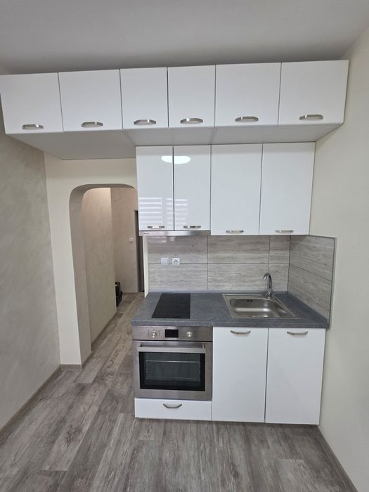 Продава се Едностаен апартамент в Плевен, Сторгозия - 21 кв.м за 887 €/кв.м - Снимка #14
