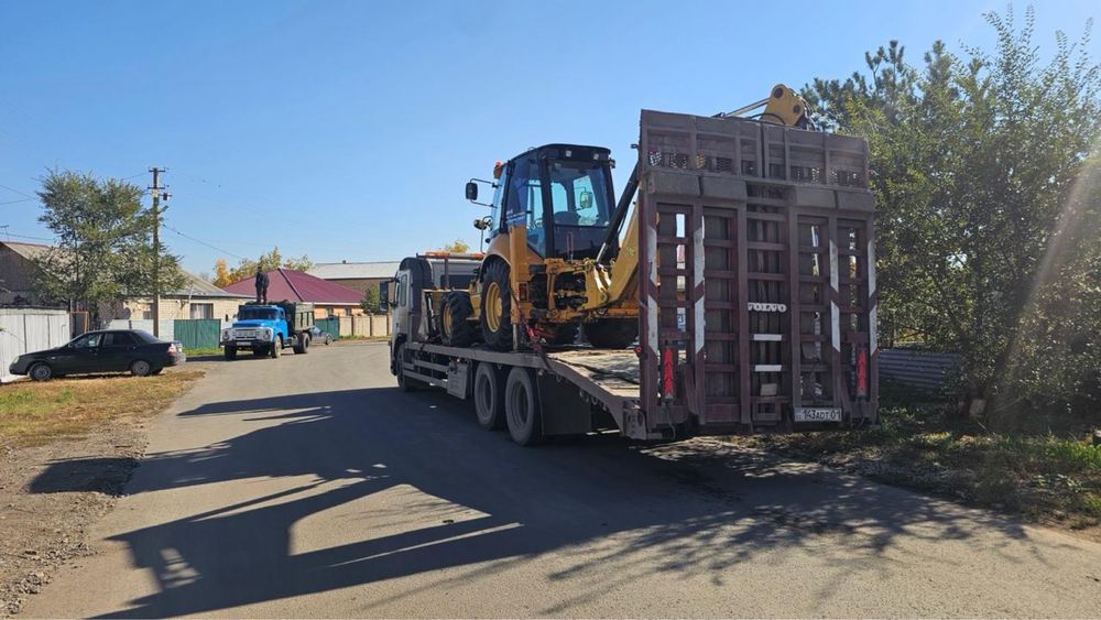 Экскаватор- погрузчик 3в 1