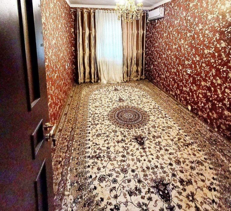 Kvartira  sotiladi mebel texnikasi bilan