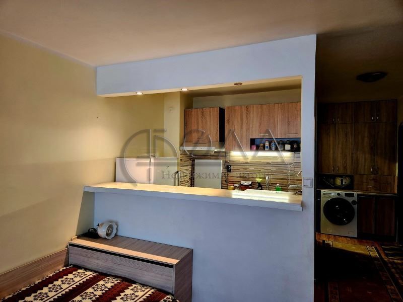 Продава се Едностаен апартамент в София, Младост 2 - 38 кв.м за 2500 €/кв.м - Снимка #3