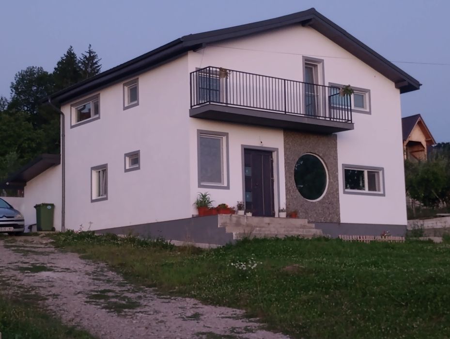 Vand casa ecologica Pucioasa