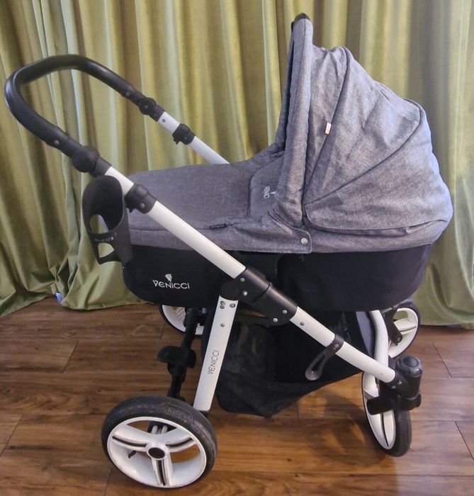 Cărucior 3 in 1 Venicci