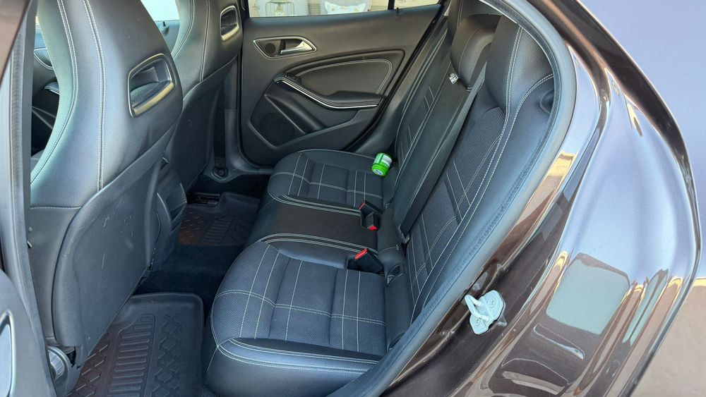 Mercedes-Benz GLA 200d