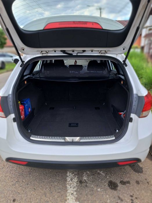 HYUNDAI i40 2012 — imagine 5